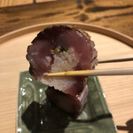 温石 - こちらの鯖寿司はまた全く別物♫軽やかで滑らかな味わい…流石です！