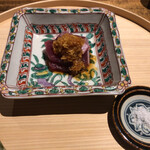 温石 - 駿河 今日取れた鰹3.2kg 玉葱摺り卸し
      →そうです(^O^)／これに巡り会いたかったんです(^O^)／食感が全く違う！香りもまったく違う！味わいも全く違う！