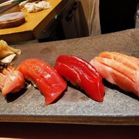 新宿 鮨 ふくじゅ - まぐろ食べ比べ