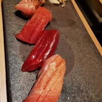 新宿 鮨 ふくじゅ - まぐろ食べ比べ