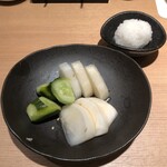 焼鳥 おみ乃 - 漬物 + おろし