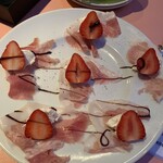 バカイゥン - 苺と生ハムとマスカルポーネチーズ 