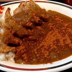 みよしの - ジャンボぎょうざカレー（辛口）に辛味スパイスをガッパリ振っていただきま～す！