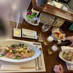 ふらんす料理　蓮 - お一人様ひとつのこのサラダw