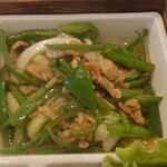 四川省 - 豚肉ピーマン、ヤサイの細切り炒め