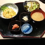 Sapporo Eki Kitaguchi Sakaba Meshi To Junmai - 