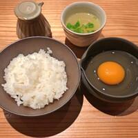 とり茶太郎 - ほろほろ鳥の卵かけご飯 + 鳥スープ