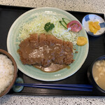 くいしん坊 - 味噌ロースカツ1050円