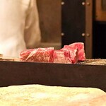 アカ - 兵庫県産神戸牛のサーロインと奈良県産の雌の和牛のヒレ肉