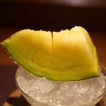 アカ - 静岡産のメロン