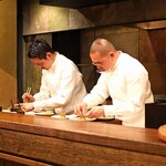 アカ - 東シェフ