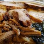 丸長中華そば店 - チャーシューアップ