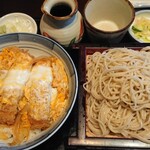 Hinodeya - 合わせカツ丼 950円