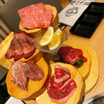 Wagyuu Houdaino Dendou Akihabara Nikuya Yokochou Yakiniku - 