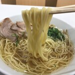 ラーメン魁力屋 - 麺リフト