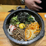 ハンヤン クッパヤ - 石焼ビビンバ980円