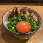 坂上倶楽部 - 焼鳥丼