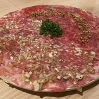 しゃぶしゃぶ KINTAN 代官山本店 - ＊ 日本一のサーロインユッケ　ハーフ＆ハーフ　2,980円
