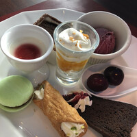 アーティスト カフェ - 