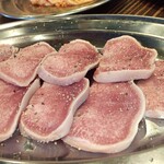 Chichibu Yakiniku Horumon Sakaba Marusuke - 豚タン