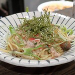 トリワイン ＰＩＫＯＳＨＨＨＵ - オイルのパスタ