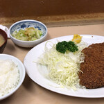 丸八とんかつ店 - 