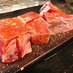 ホルモン 稲田屋 - 