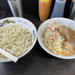 ラーメン二郎 - 