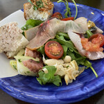 トラットリア エ ピッツェリア アミーチ - 