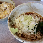 甲斐そば - 料理写真:牛とじ丼セット・冷やしたぬき（540円）