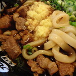 Gansoniku Niku Udon - 「肉肉うどん」（690円）（生姜2倍量、牛肉仕様）