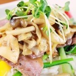 LA TERRAZZA IL BAR di OFFICINA - テラッツァ特製！国産牛ロース肉のステーキ丼