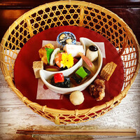 韻松亭 - 二の膳  見た目も美しい！これぞ日本の誇る和食