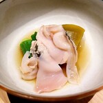 温石 - 炊き合せ　 潮線蛤 、丸茄子、オクラ