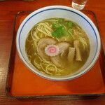 麺房 昭和呈 - 飛魚麺の醤油