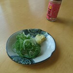 うどんカフェ ぶらり - 料理写真:薬味。ネギ  と   おろししょうが  と  一味唐辛子