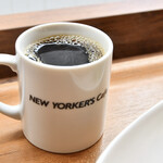NEW YORKER'S Cafe - 【モーニング ホットドッグセット@税込530円】ホットコーヒー