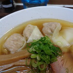 中華そば さわ - ワンタン