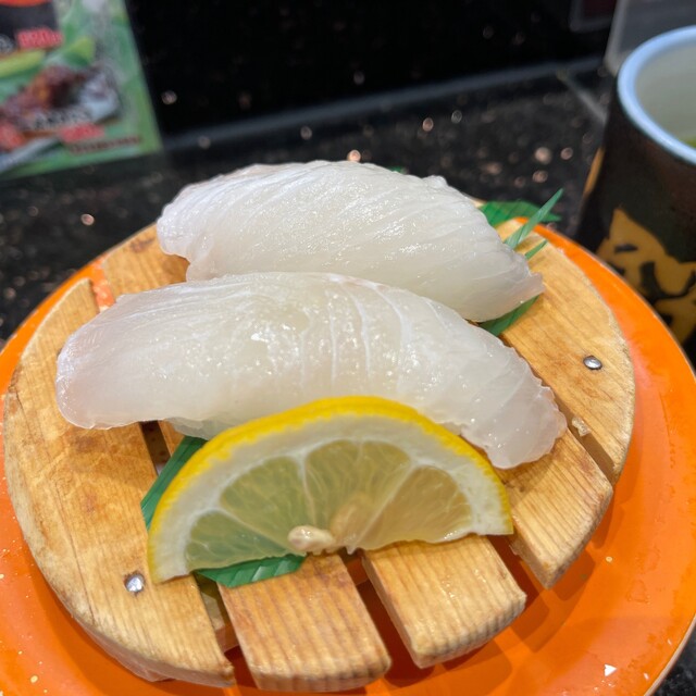 回転割烹 寿司御殿 竹の山店 すしごてん 杁ケ池公園 回転寿司 食べログ