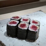 菊鮨 - 追加の「鉄火巻」・・いつもながらに美味しいそうな。