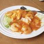 小閣樓 - ・干焼蝦仁 1,220円/税込