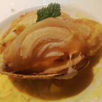 四川料理 龍の子 - コーンポタージュのモッツァレラパイ添え3