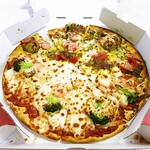 ピザハット - 料理写真:辛うまキーマシーフードミックスハーフ＆ハーフクリスピー1250円外税ｗ