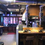 和牛焼肉食べ放題 ヤキニクギャング - 店内