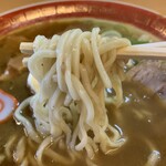 Kamejirou - カレーラーメン、麺リフト