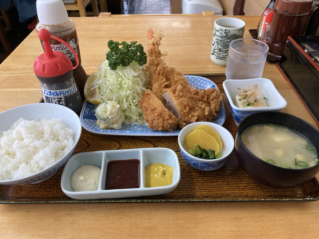 キッチンあだち 長泉なめり とんかつ 食べログ