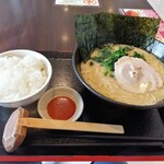 ごはんどき - 家系らーめん豚骨醤油 ライスセット