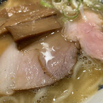 中華蕎麦 とみ田 - 柏幻霜ポークの山岸流醤油煮豚