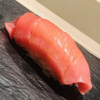 島津 - 151kgの中トロ。能登の定置網です。旬の冬に匹敵する味わい。やはり延縄より定置が魚体には良いのでしょうか？