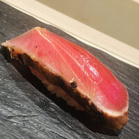 島津 - 鰹のタタキ。薫香に悶絶。これはもう絶対にシングルモルト